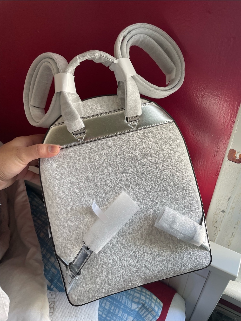 (NEW) Michael Kors jaycee backpack (Limited Edition) - Picture 3 of 3